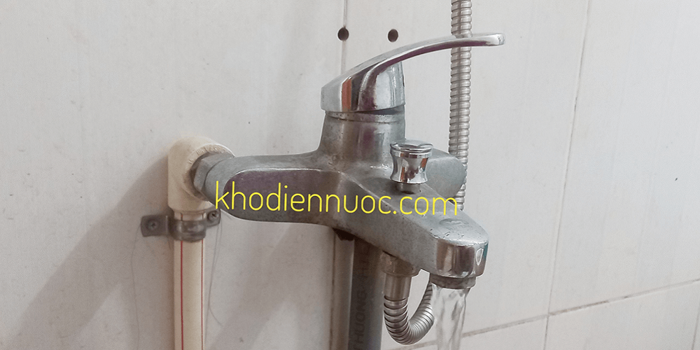 dịch vụ thay vòi nước tại nhà
