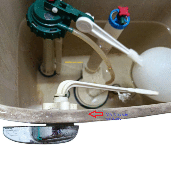 vị trí thay cần gạt xả bồn cầu