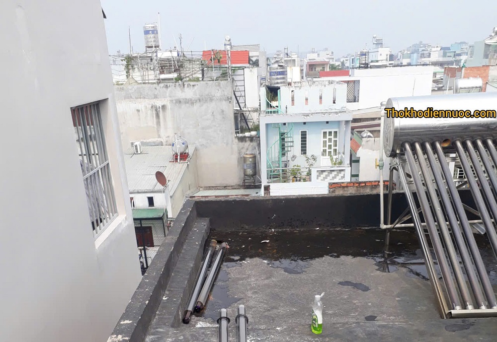 ống thuỷ tinh bị bể vỡ